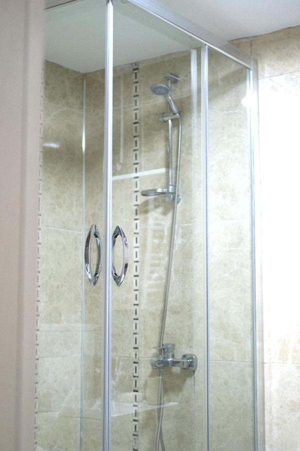 דירות איסטמבול Garden Duplex With Netflix Close To Taksim,Bomonti מראה חיצוני תמונה